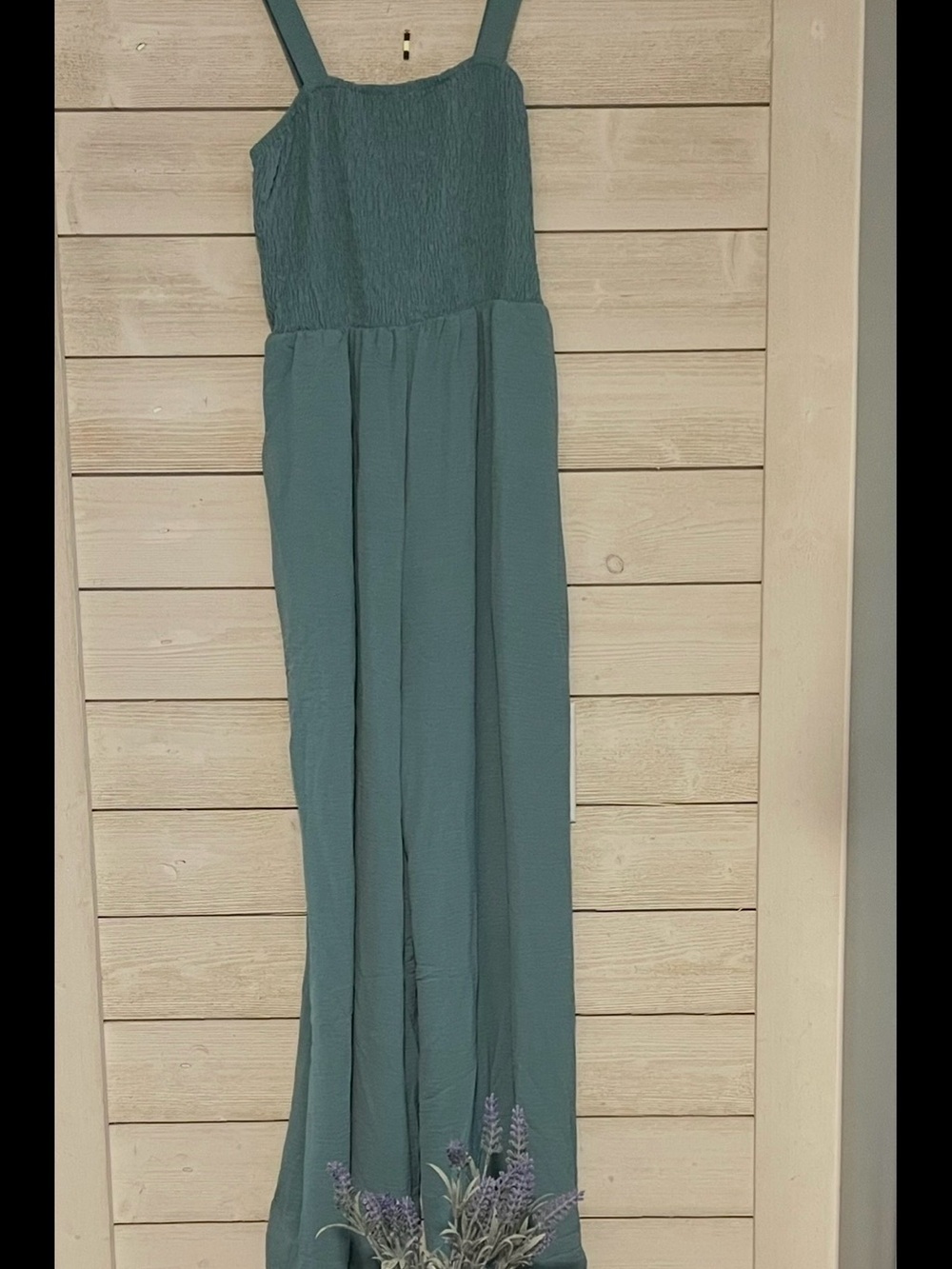 Sleeveless Teal Wide-Leg Jumpsuit with Textured Bodice